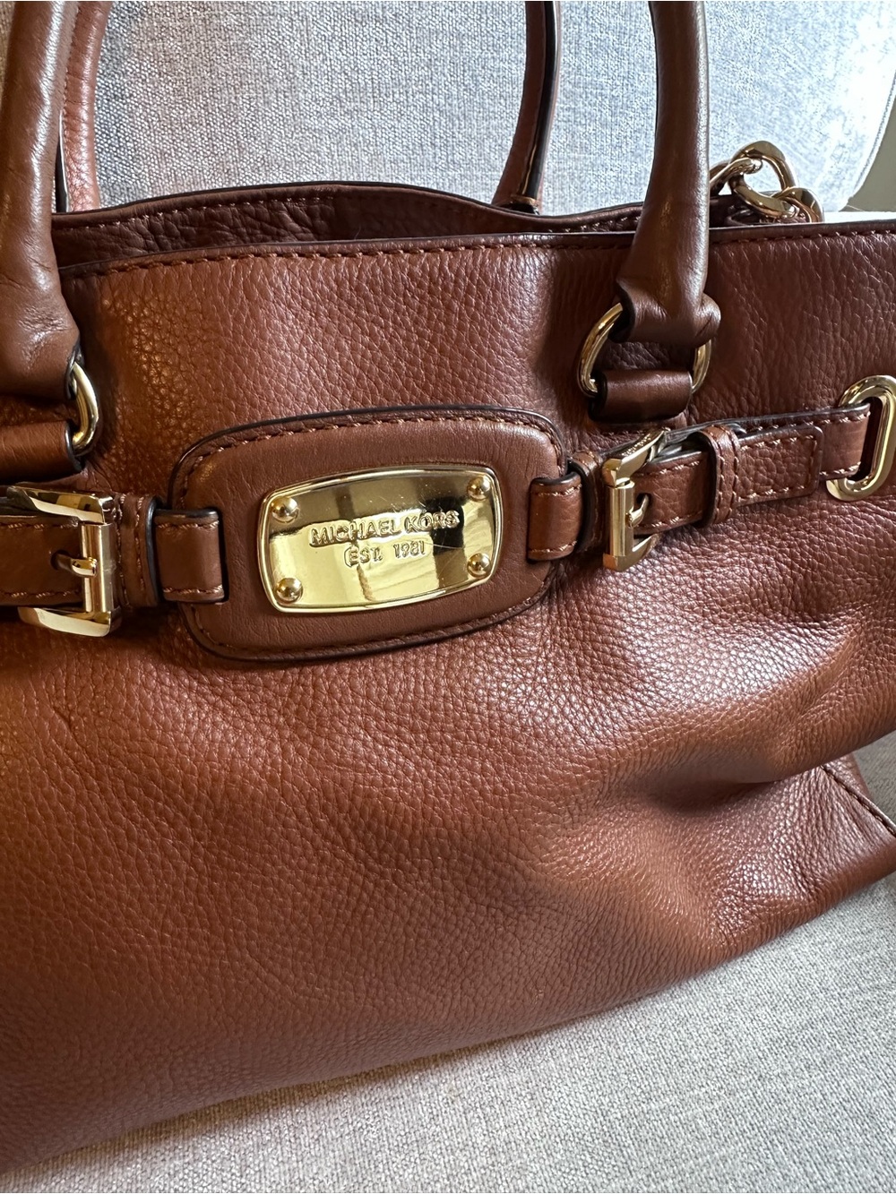 Michael Kors Hamilton Leather Tote Bag - Picture 2 of 9